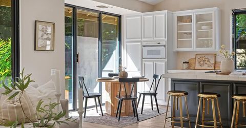11380 Huntington Village Ln, Gold River, CA 95670 Photo