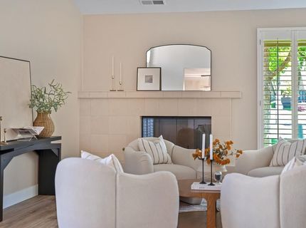 11380 Huntington Village Ln, Gold River, CA 95670 Photo