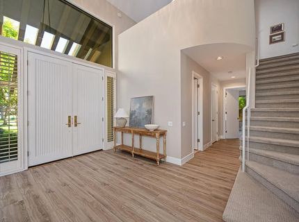11380 Huntington Village Ln, Gold River, CA 95670 Photo