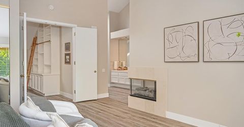 11380 Huntington Village Ln, Gold River, CA 95670 Photo
