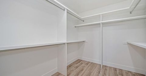 11380 Huntington Village Ln, Gold River, CA 95670 Photo
