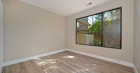 11380 Huntington Village Ln, Gold River, CA 95670 Photo
