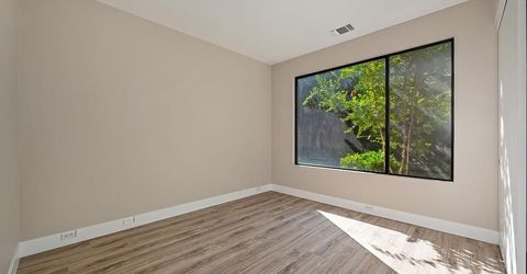 11380 Huntington Village Ln, Gold River, CA 95670 Photo