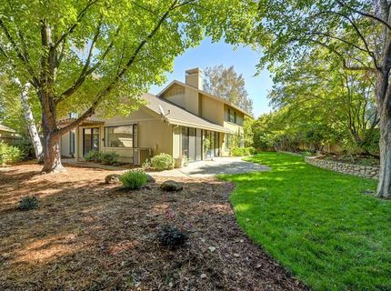 11380 Huntington Village Ln, Gold River, CA 95670 Photo