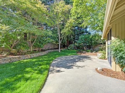11380 Huntington Village Ln, Gold River, CA 95670 Photo