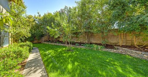 11380 Huntington Village Ln, Gold River, CA 95670 Photo