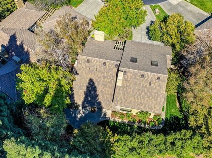 11380 Huntington Village Ln, Gold River, CA 95670 Photo