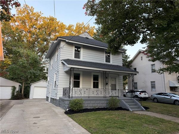 409 The Brooklands Avenue , Akron, OH 44305