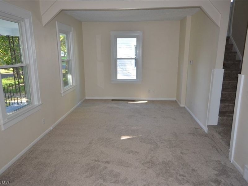 409 The Brooklands Avenue, Akron, OH 44305 Photo 10