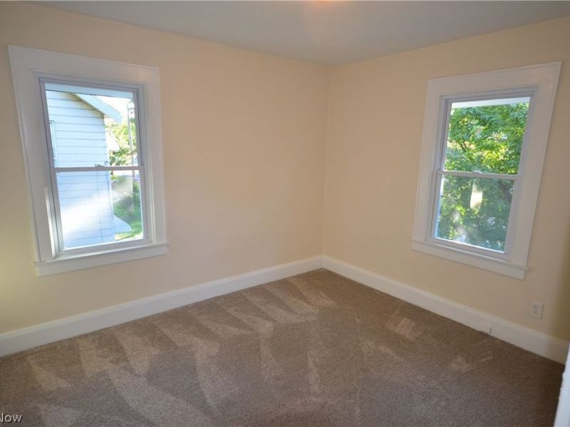 409 The Brooklands Avenue, Akron, OH 44305 Photo 13