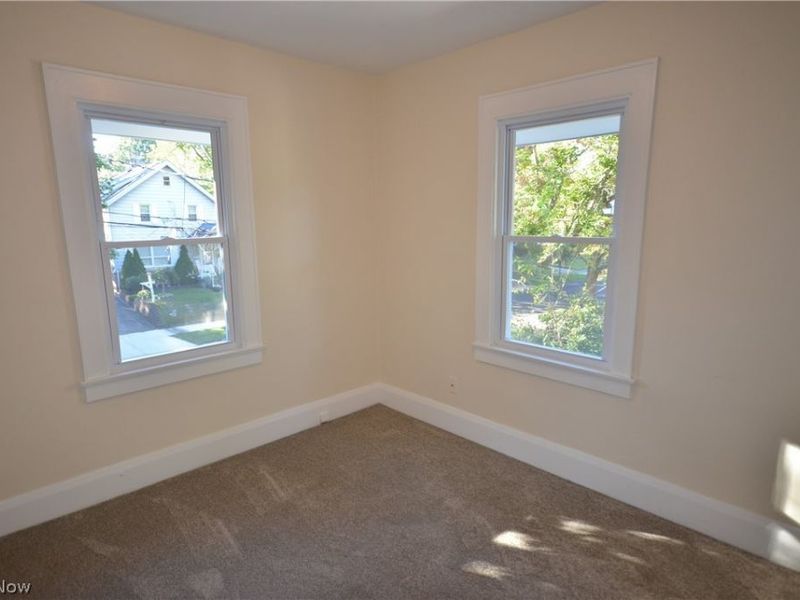 409 The Brooklands Avenue, Akron, OH 44305 Photo 14