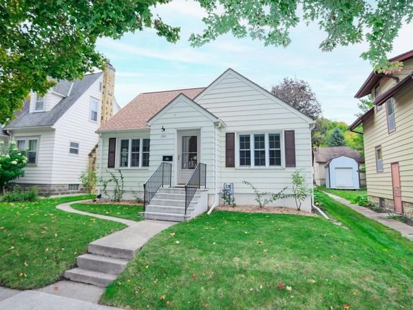 1311 N 5th Street, Mankato, MN 56001