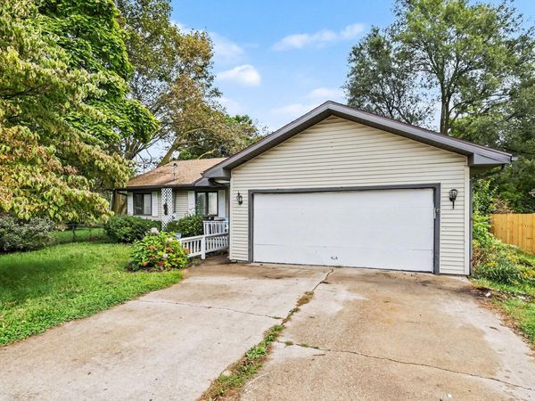 69089 Section Street, Edwardsburg, MI 49112