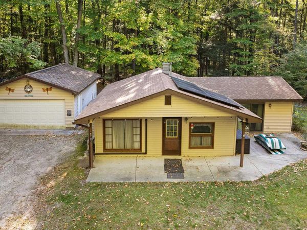 8702 Deadstream Road, Honor, MI 49640