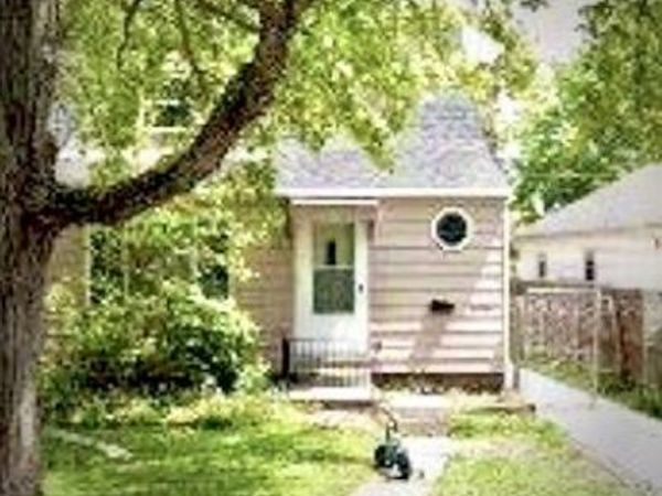 3618 Torrance Drive, Toledo, OH 43612