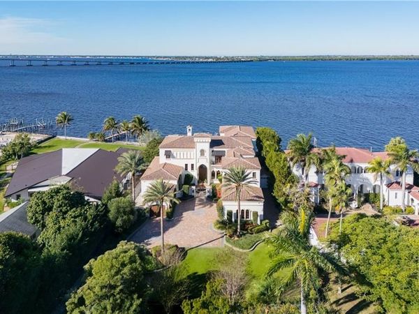3836 Harold AVE , FORT MYERS, FL 33901