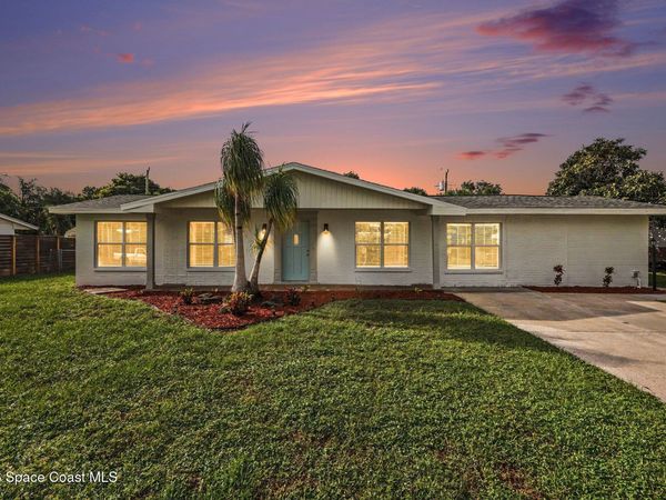 2419 Lakeview Drive , Melbourne, FL 32935