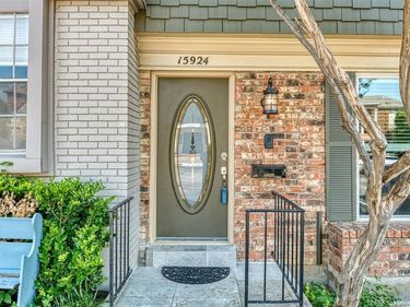 15924 Coolwood Drive, Unit 1039, Dallas, TX 75248