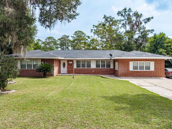 599 NW GWEN LAKE AVE, Lake City, FL 32055