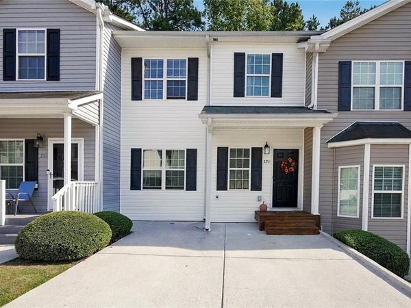 299 Venture Path , Hiram, GA 30141