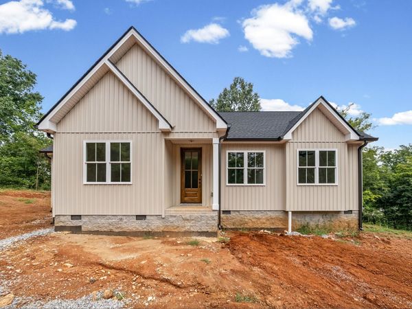 202 Wallace St , Cumberland City, TN 37050