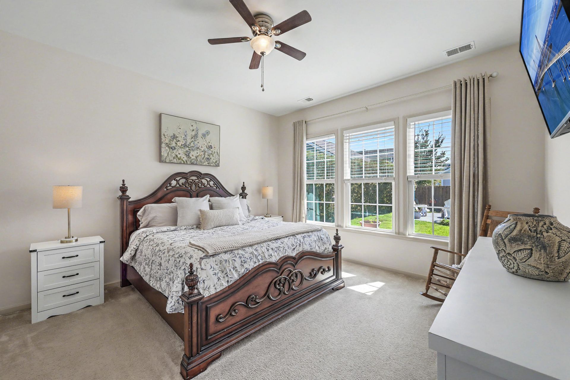 310 Woodgate Way Photo 20