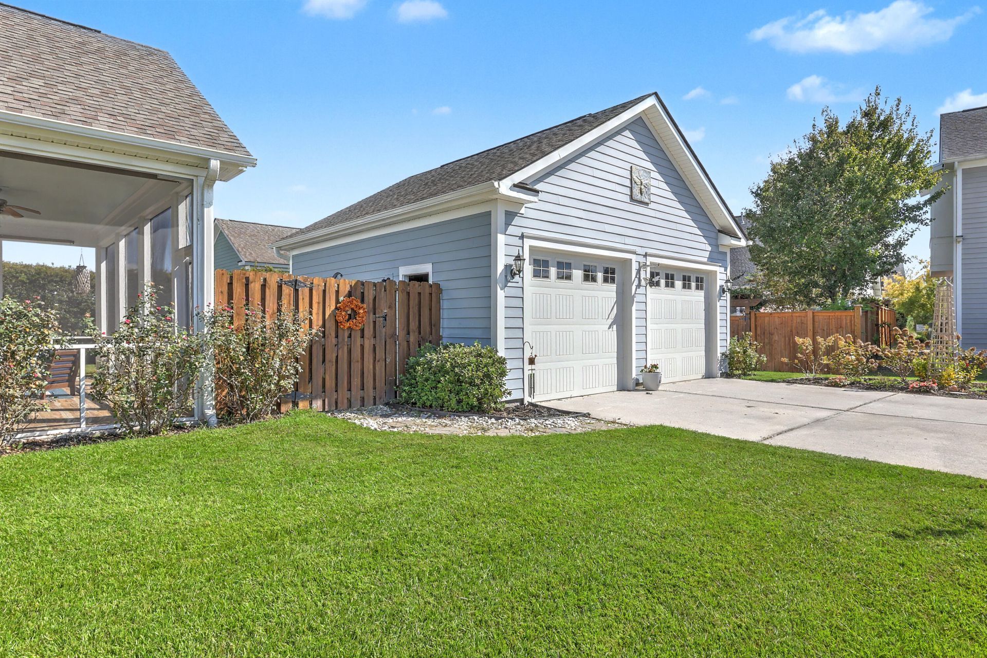 310 Woodgate Way Photo 45