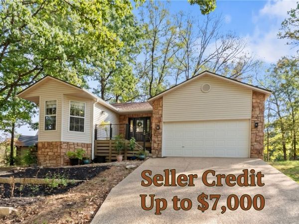 2 Edenhall Lane , Bella Vista, AR 72714
