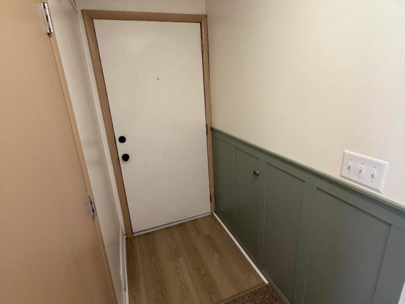 1635 Mcnaughten Road , Unit B, Columbus, OH 43232 Photo 6