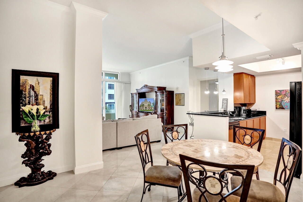99 SE Mizner Boulevard, Unit 533, Boca Raton, FL 33432 Photo