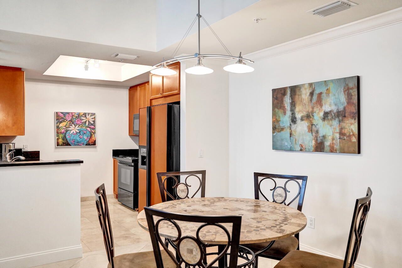 99 SE Mizner Boulevard, Unit 533, Boca Raton, FL 33432 Photo