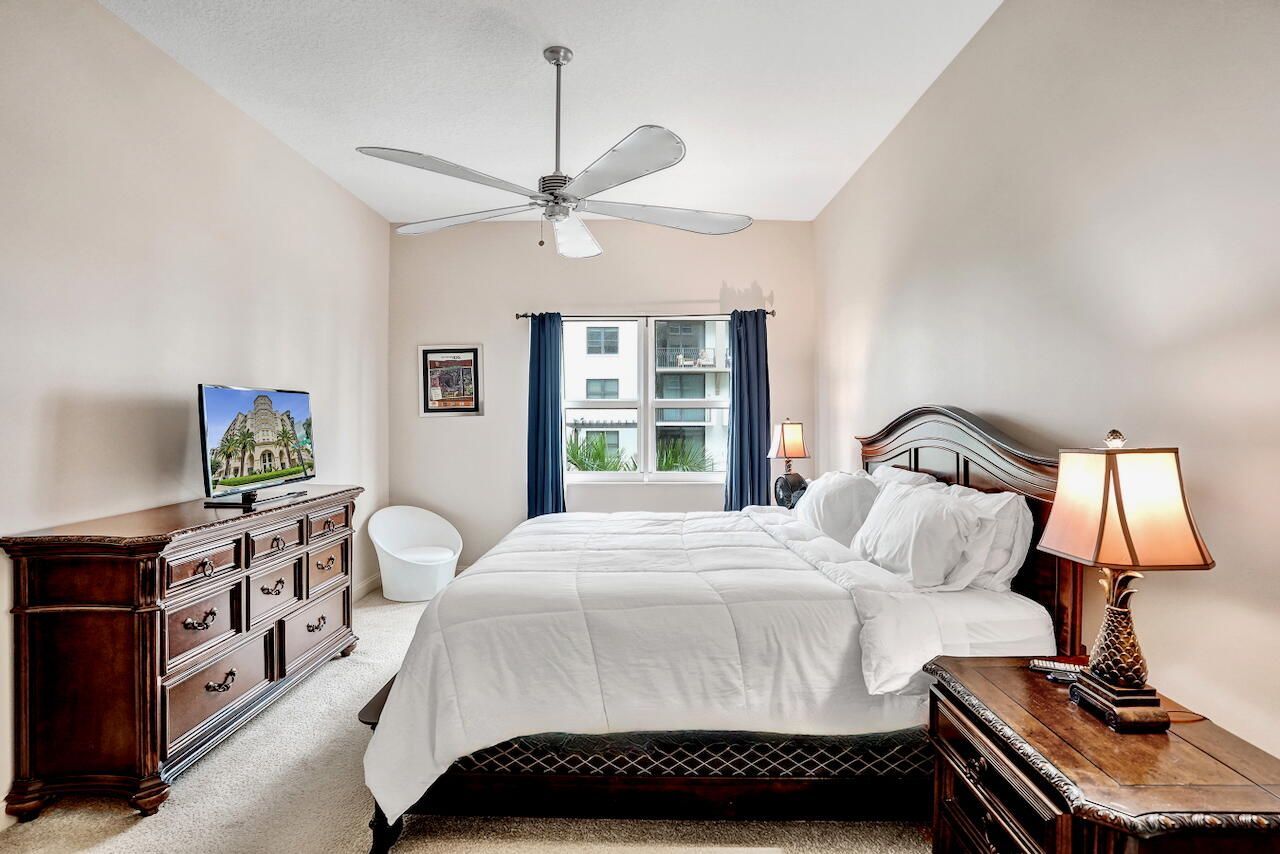 99 SE Mizner Boulevard, Unit 533, Boca Raton, FL 33432 Photo