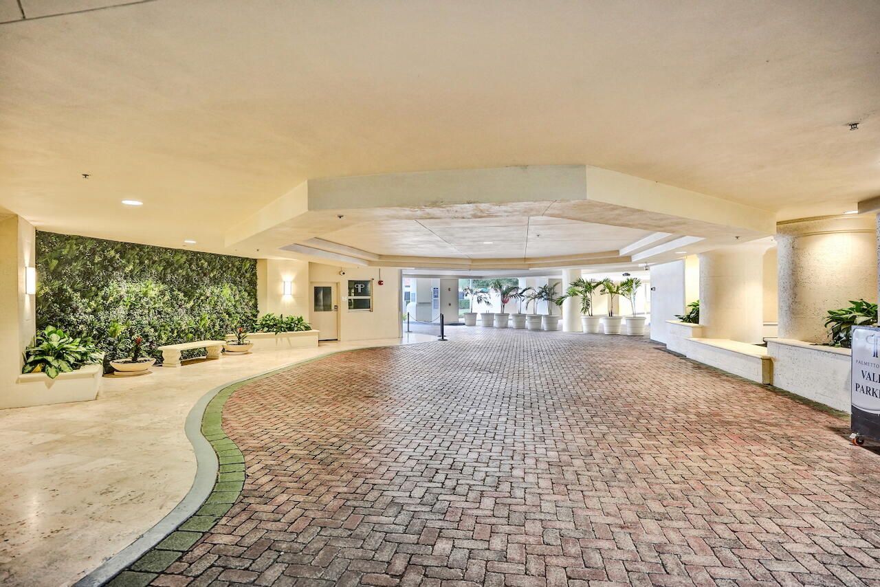 99 SE Mizner Boulevard, Unit 533, Boca Raton, FL 33432 Photo