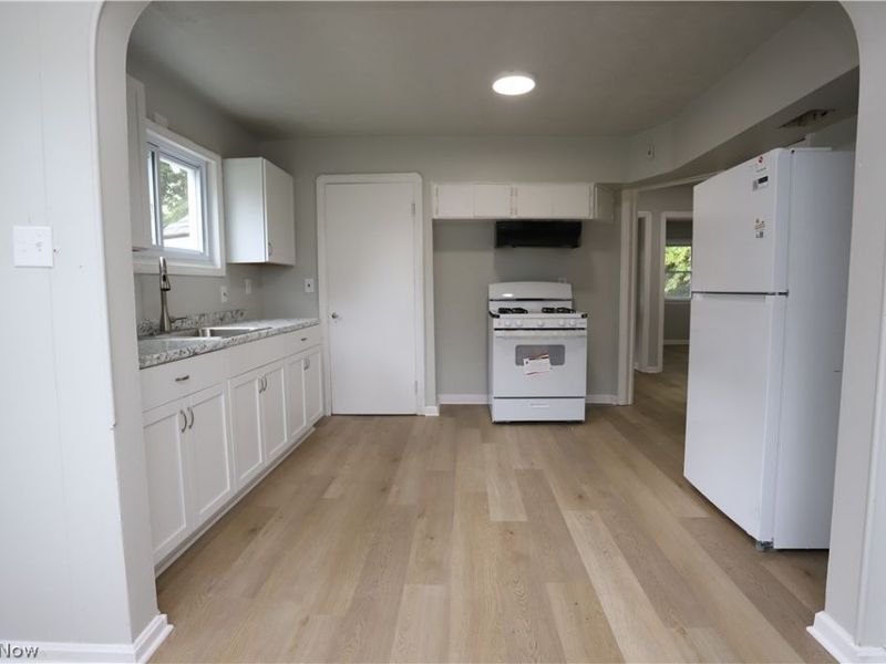 10502 Park Heights Road, Cleveland, OH 44104 Photo 3