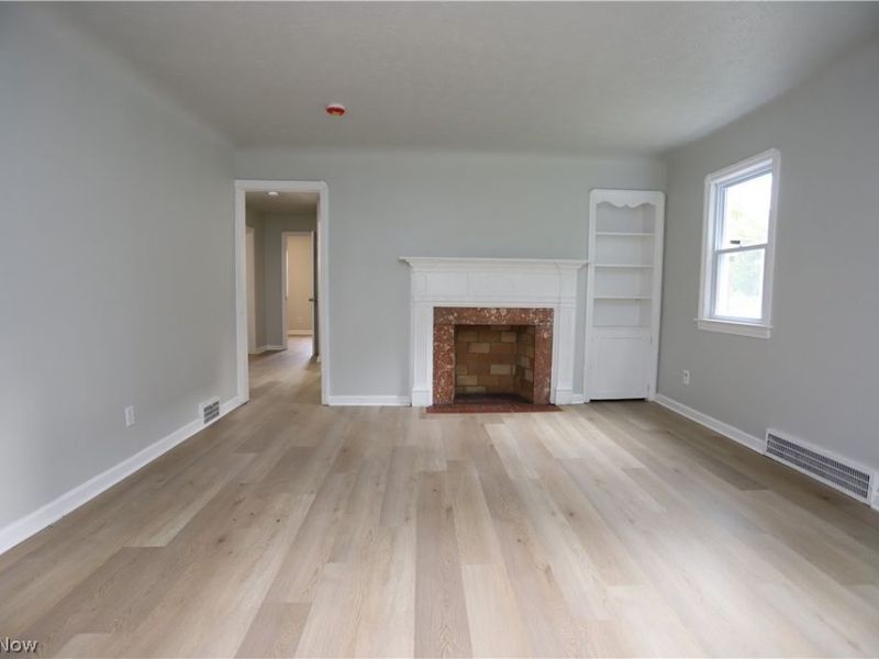 10502 Park Heights Road, Cleveland, OH 44104 Photo 5