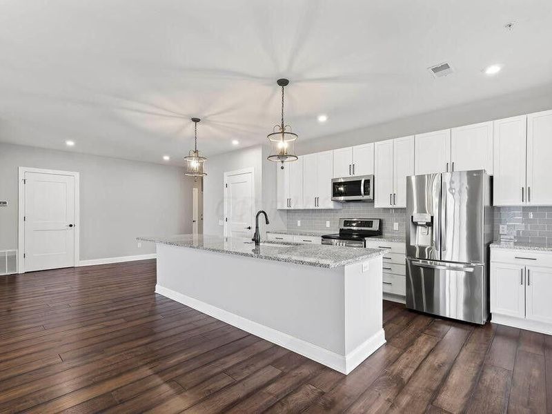 5339 Highpointe Lakes Drive , Unit 301, Westerville, OH 43081 Photo 10