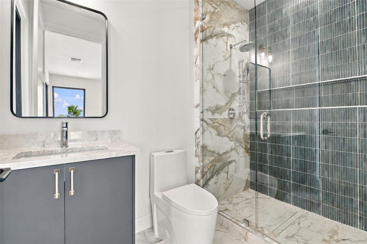 7176 S Shore Drive S, South Pasadena, FL 33707 Photo