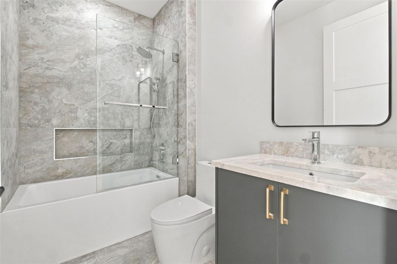 7176 S Shore Drive S, South Pasadena, FL 33707 Photo