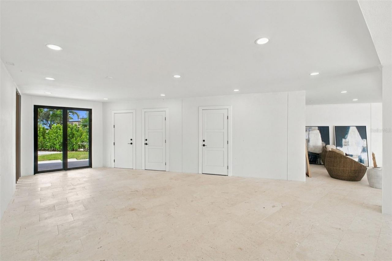 7176 S Shore Drive S, South Pasadena, FL 33707 Photo