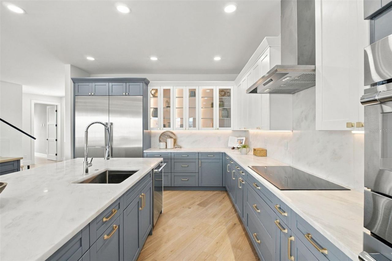 7176 S Shore Drive S, South Pasadena, FL 33707 Photo