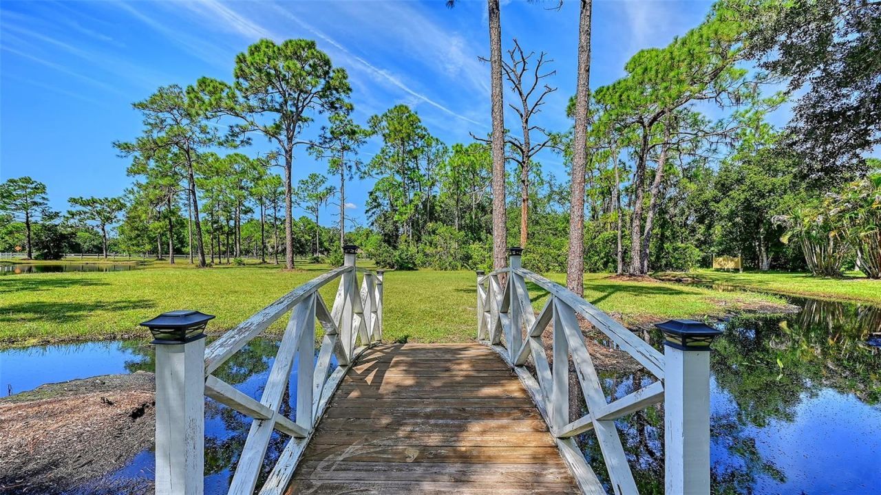 19005 69th Avenue E, Bradenton, FL 34211 Photo