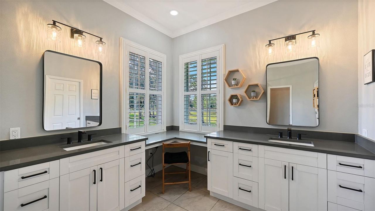 19005 69th Avenue E, Bradenton, FL 34211 Photo