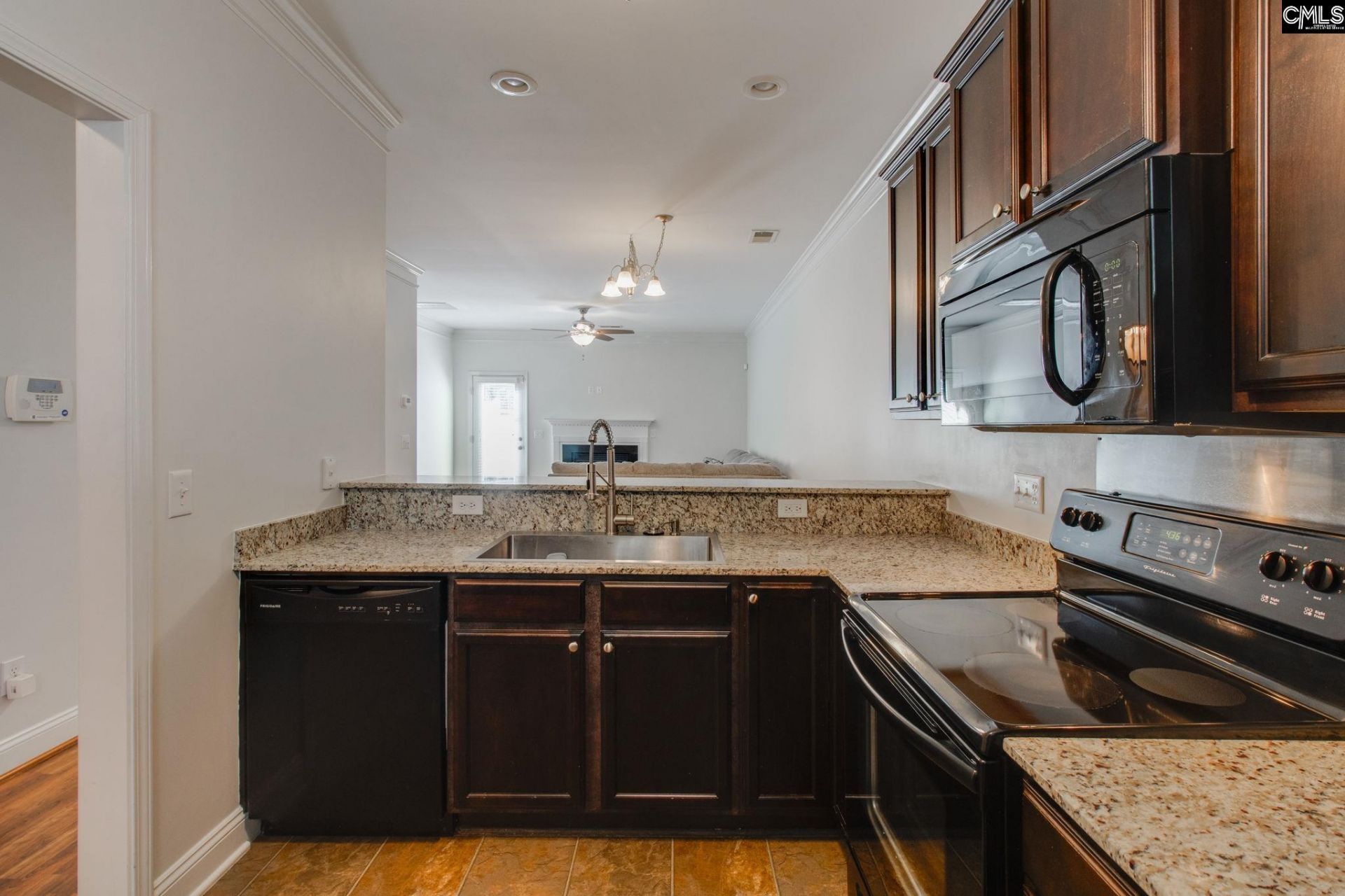 847 Forest Park Road  Photo 9