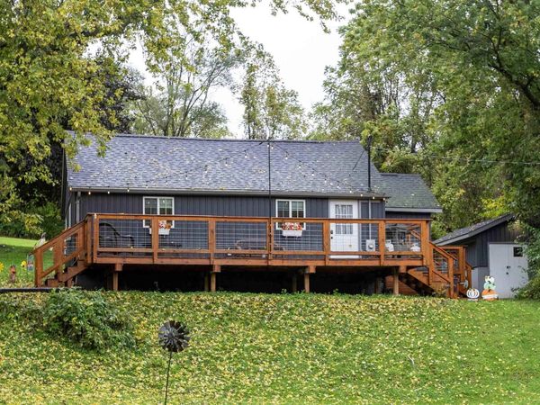 2825 Fairplay Road, Hazel Green, WI 53811
