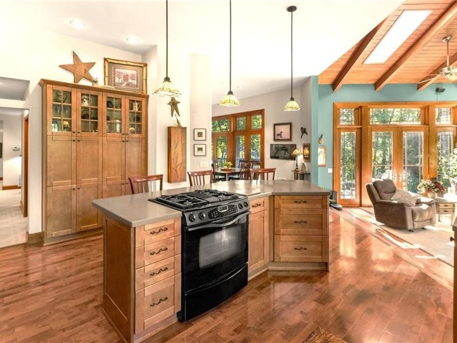 Property Image 38