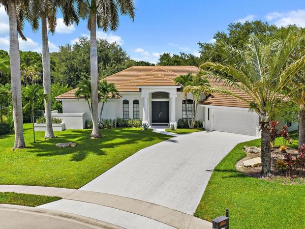 18622 Lakeside Gardens Drive, Jupiter, FL 33458