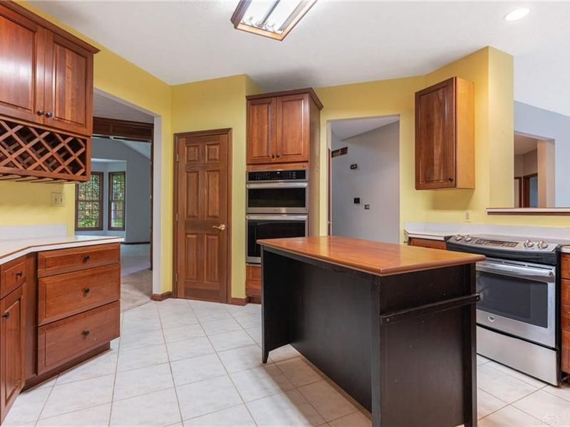 5299 Clearcreek Trail, Yellow Springs, OH 45387 Photo 11
