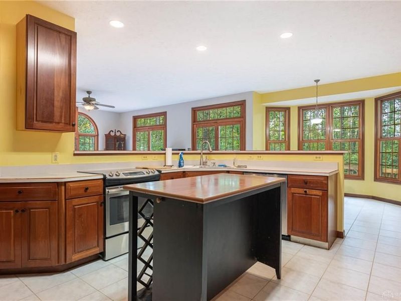 5299 Clearcreek Trail, Yellow Springs, OH 45387 Photo 9