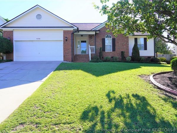 5336 Miranda Drive, Hope Mills, NC 28348