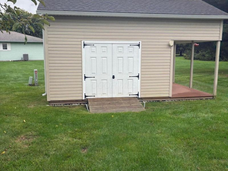269 Thames Court, London, OH 43140 Photo 8